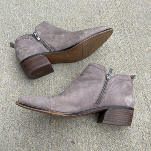 Franco Sarto Laslo Ankle Bootie Womens Size 8M Gray Leather Heeled Almond Toe‎